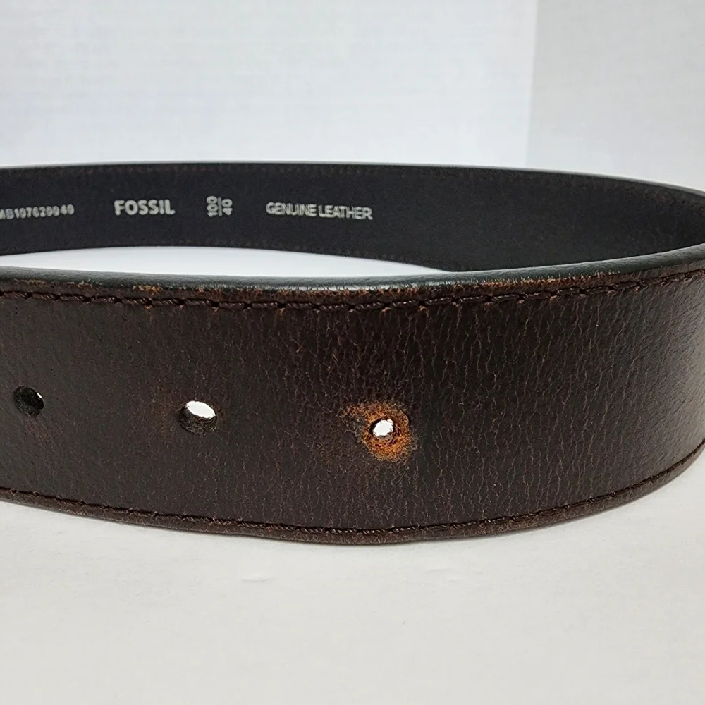Fossil Brown Genuine Leather Belt Silver Buckle Size 100/40
